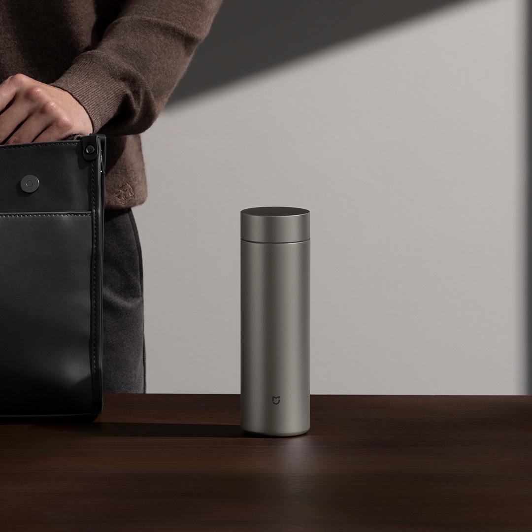 กระติกน้ำร้อนอัจฉริยะ Xiaomi S - Smart Home Yeelight บทวิจารณ์และราคา